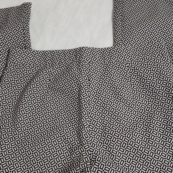 J Jill. Essential. Slim Ankle. Geometric Pattern. Size 4.  NWOT - Picture 5 of 13